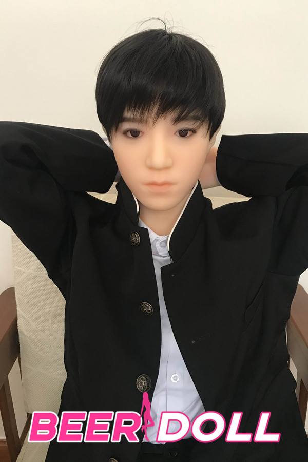 mannliche TPE Puppe