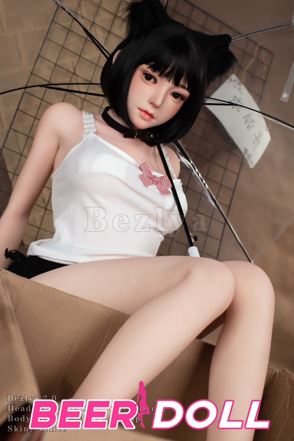 C-Cup reale sex-doll
