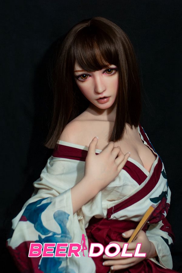 Silikon doll