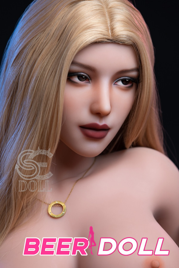 Blonde Lebensechte SexDoll